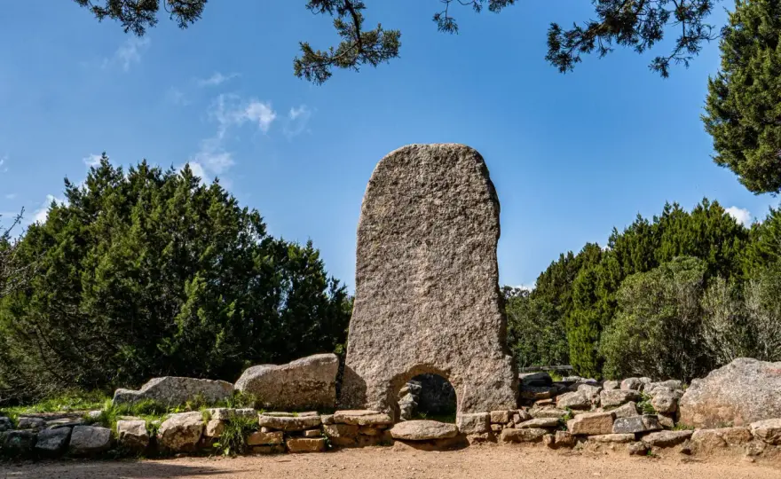 Tombe dei giganti Sardegna - Le 5 più belle da visitare