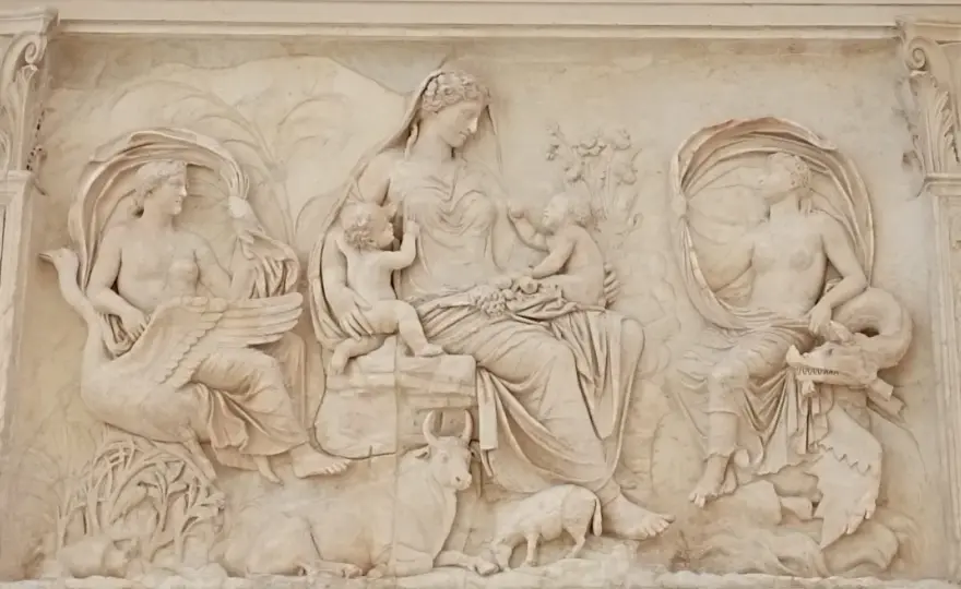 Ara Pacis esterno - La guida definitiva per leggerlo davvero