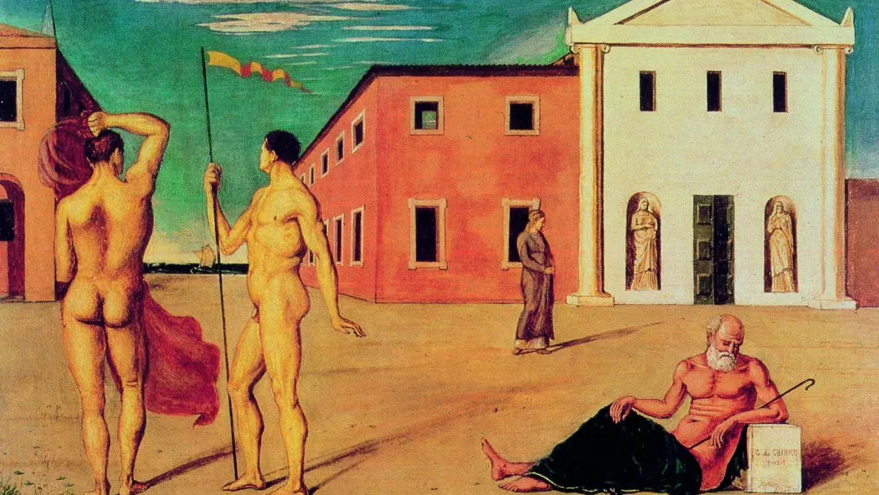 Piazza metafisica con statue, figure maschili nude e un vecchio pensieroso. Un'atmosfera di melanconia de Chirico.